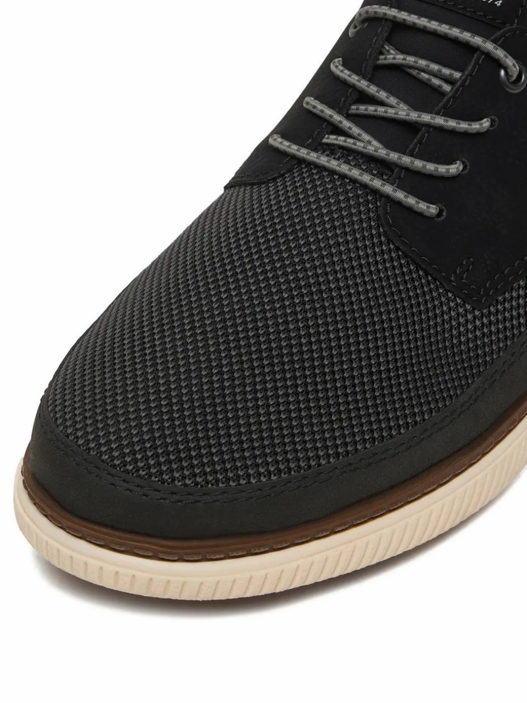 Scarpe basse B3354-00 Nero