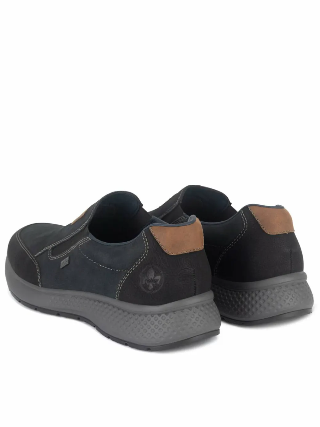 Scarpe basse B7654-02 Nero