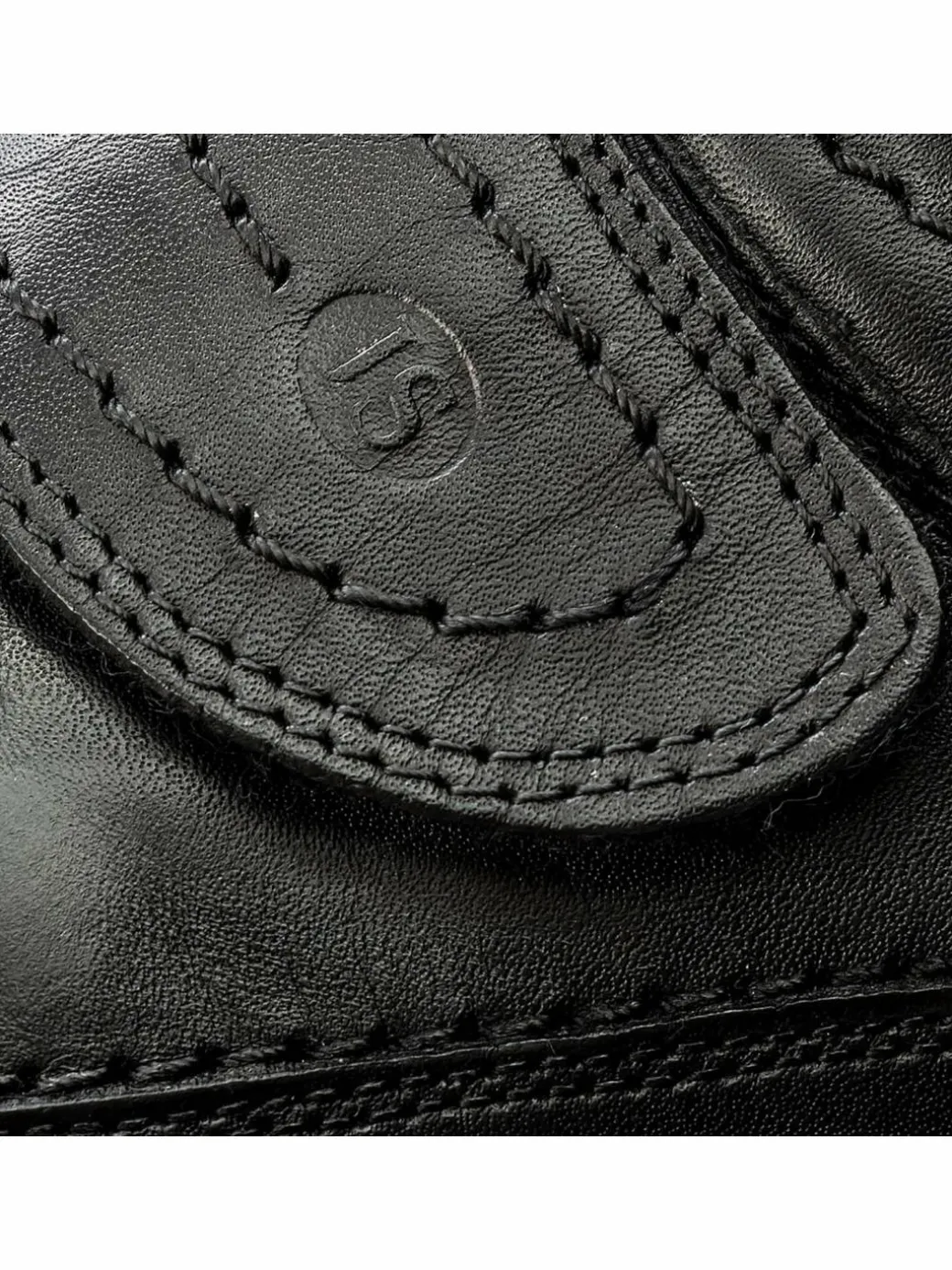 Scarpe basse Bradfjord 06 38286 23 600 Nero