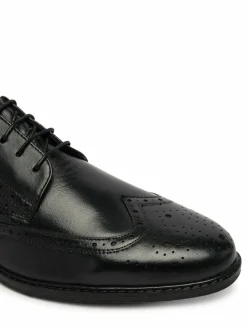 Scarpe basse Desmond 46902 Nero