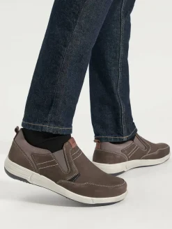 Scarpe basse Enrico 04 25304 994 781 Marrone