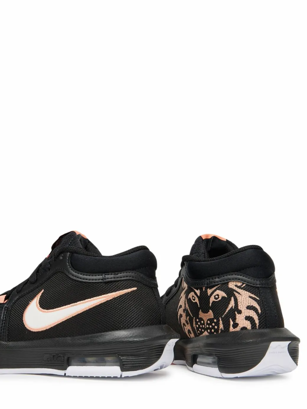 Scarpe da basket Lebron Witness VIII HQ2139-001 Nero