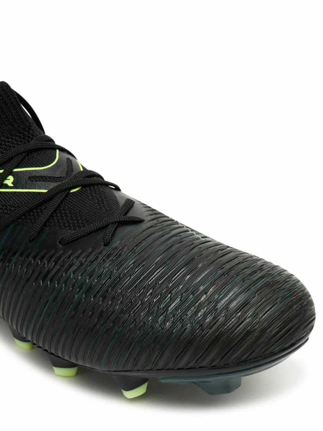 Scarpe da calcio Future 8 Match Fg/Ag 108593 02 Nero