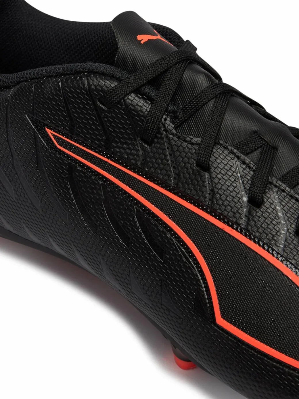 Scarpe da calcio Ultra 6 Play FG/Ag 108704 02 Nero