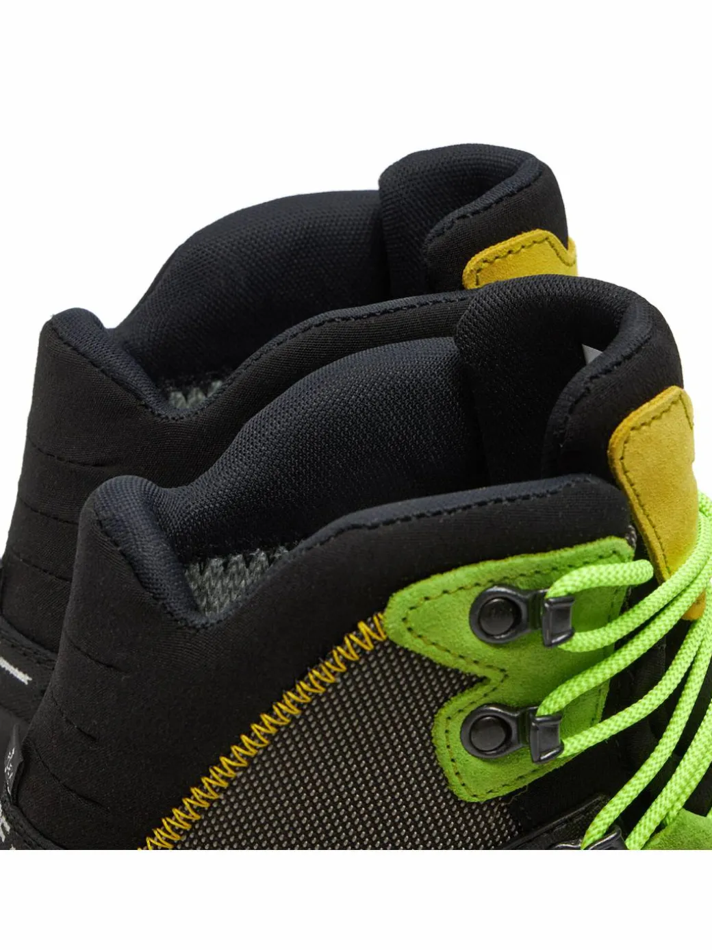 Scarpe da trekking Crow Gtx GORE-TEX 61328-5320 Nero