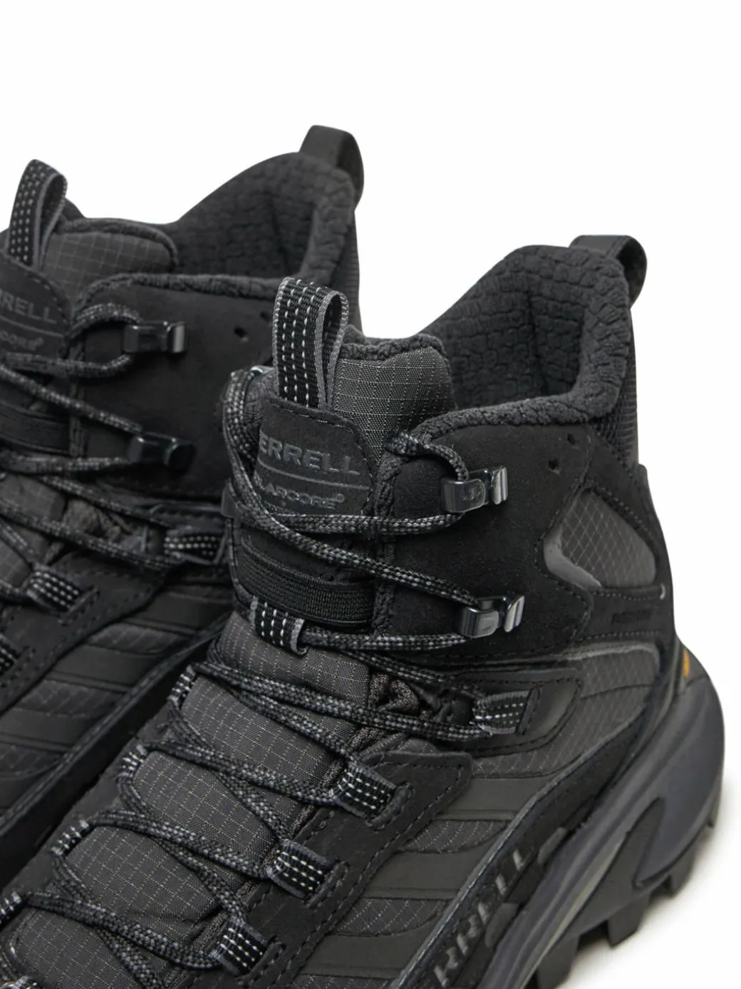 Scarpe da trekking Moab Speed 2 Thermo Mid Wp J068305 Nero