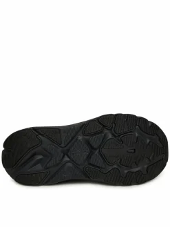 Scarpe running Arahi 8 Wide 1168710 Nero