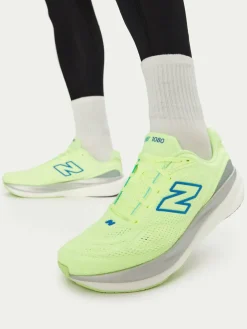 Scarpe running Infinion 1080 v15 M10802HR Verde