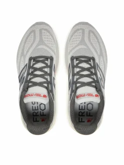 Scarpe running More V6 MMORLC6 Grigio