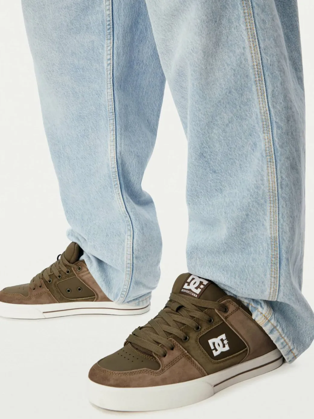 Sneakers CEO-MP40-OMC-258001 Cachi