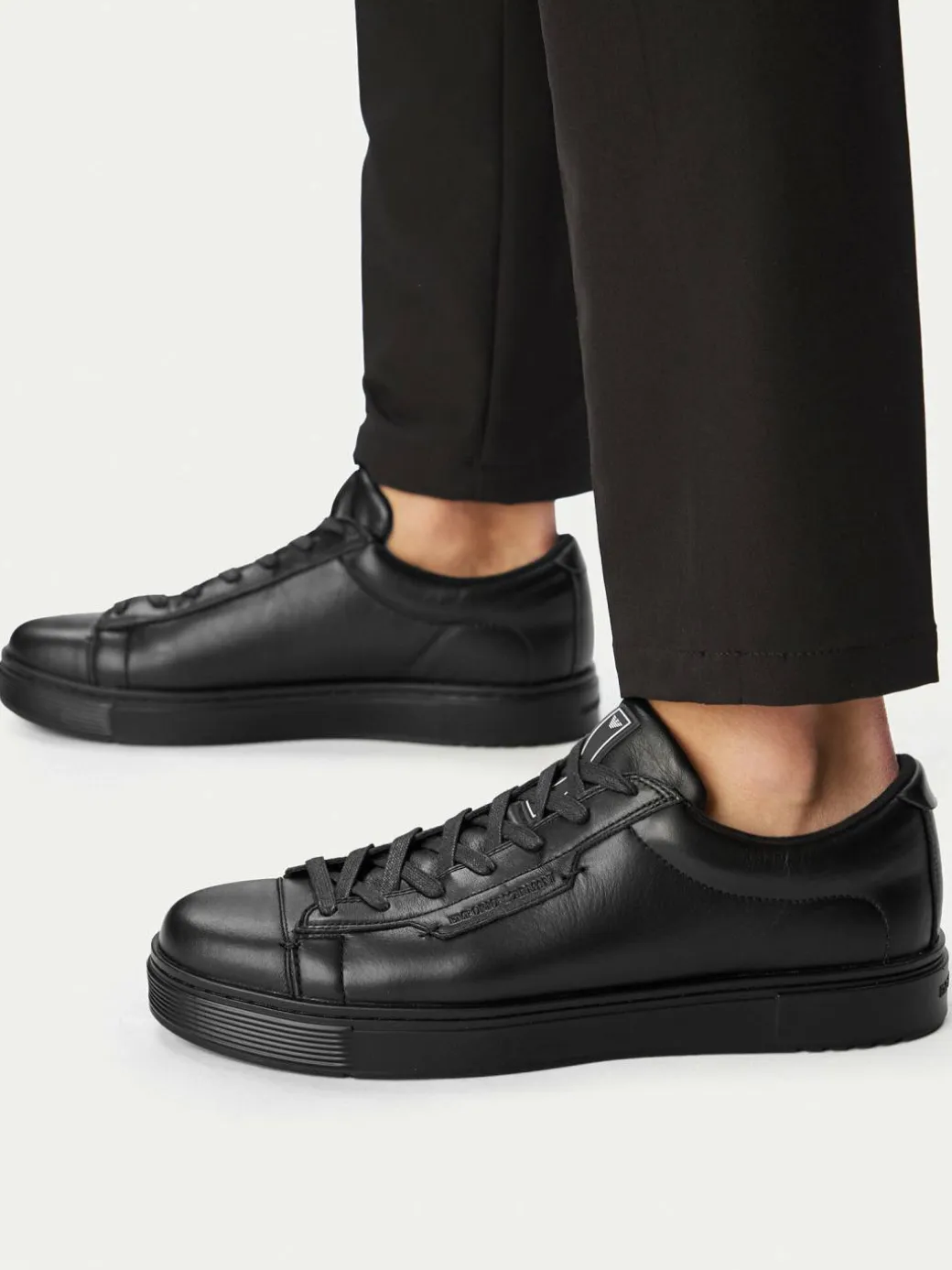 Sneakers EM005292 AF24320 UC001 Nero