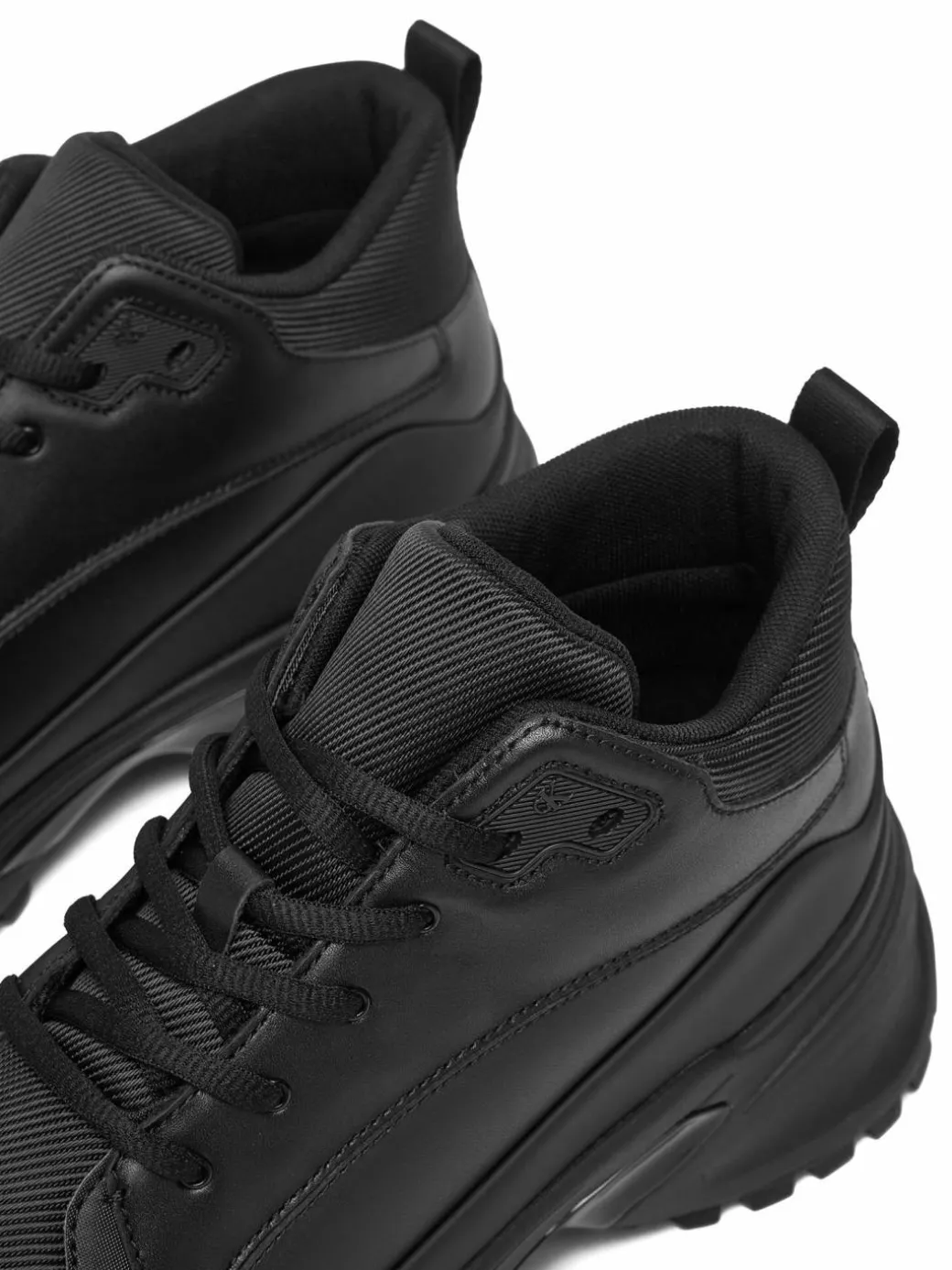 Sneakers Hike Runner Mid Laceup Tech Mix YM0YM01418 Nero