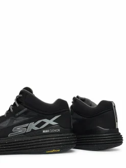 Sneakers Max Cushioning Suspension- Terrace 220935 Nero