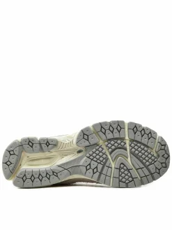 Sneakers M2002REK Beige