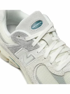 Sneakers M2002REK Beige