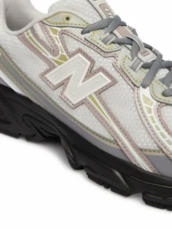 Sneakers U7403UQ Grigio