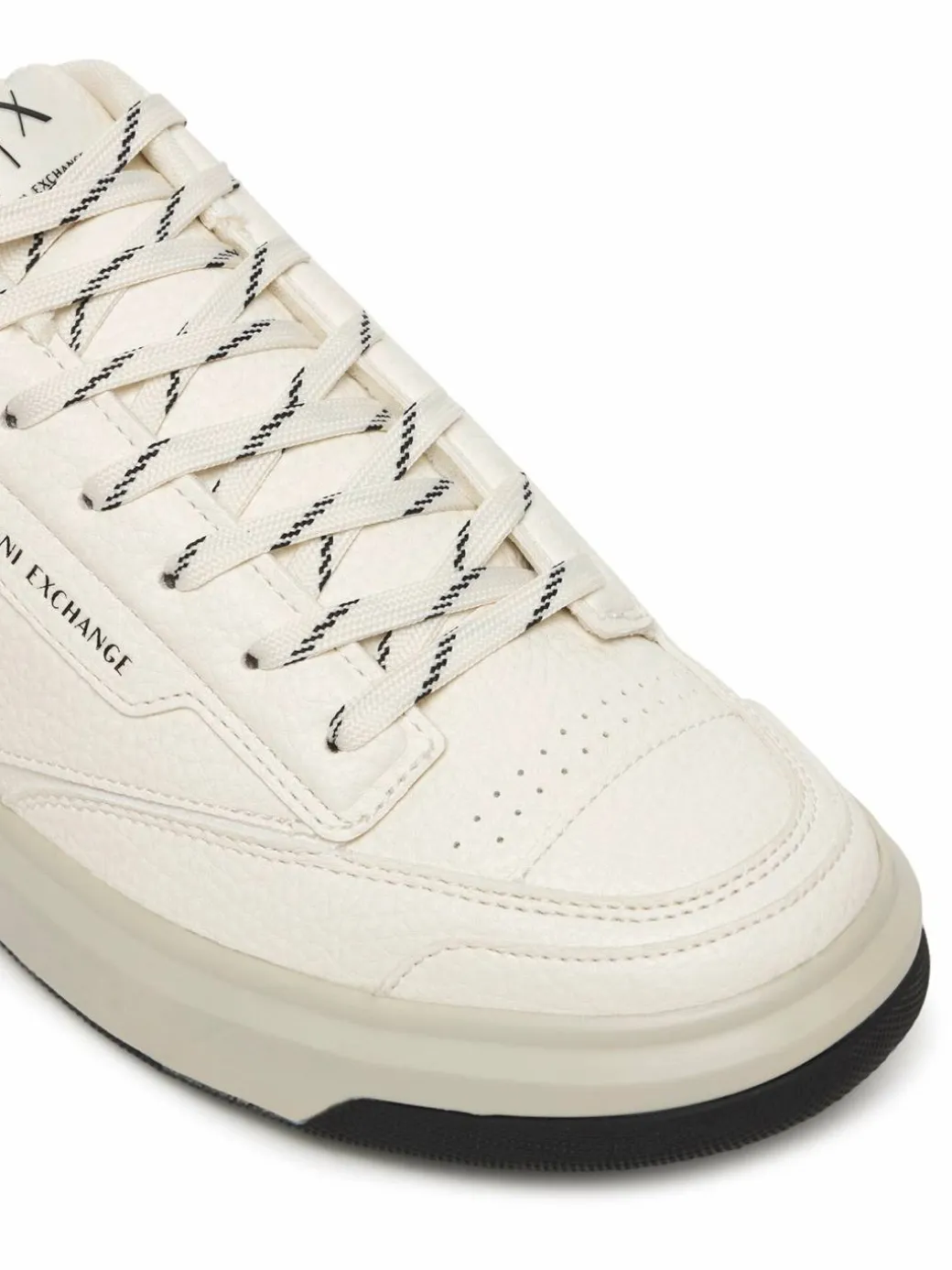 Sneakers XM002205 AF21444 U0009 Bianco