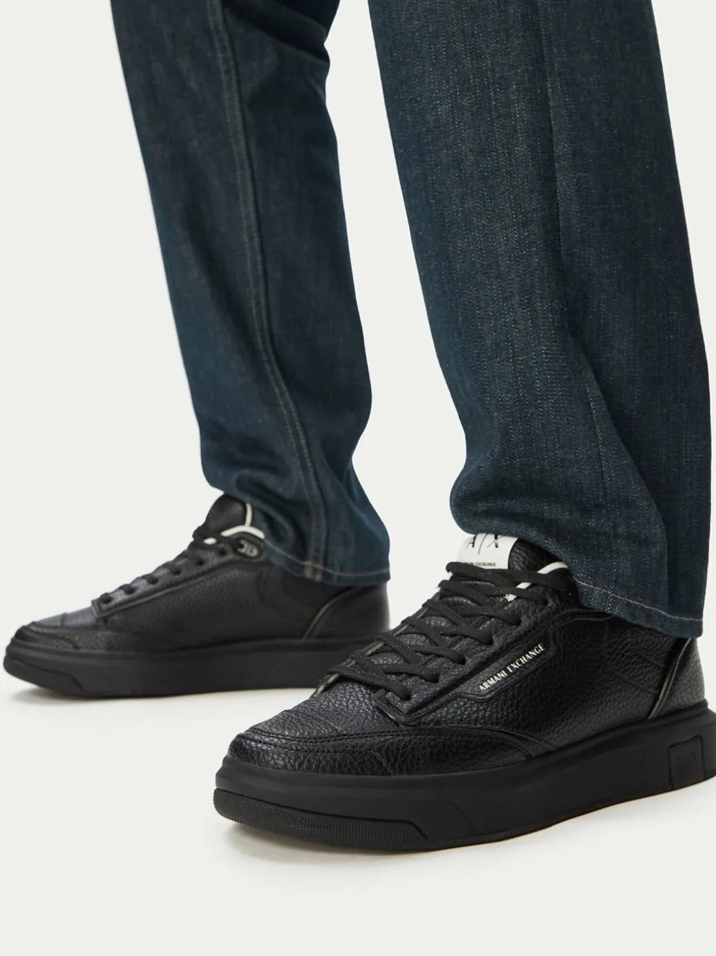 Sneakers XM002205 AF21444 UC001 Nero