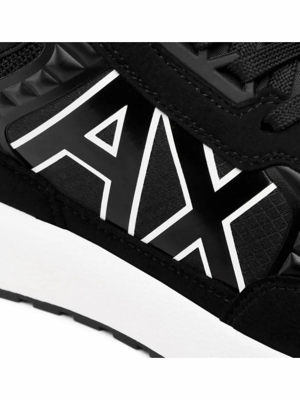Sneakers XUX090 XV276 00002 Nero