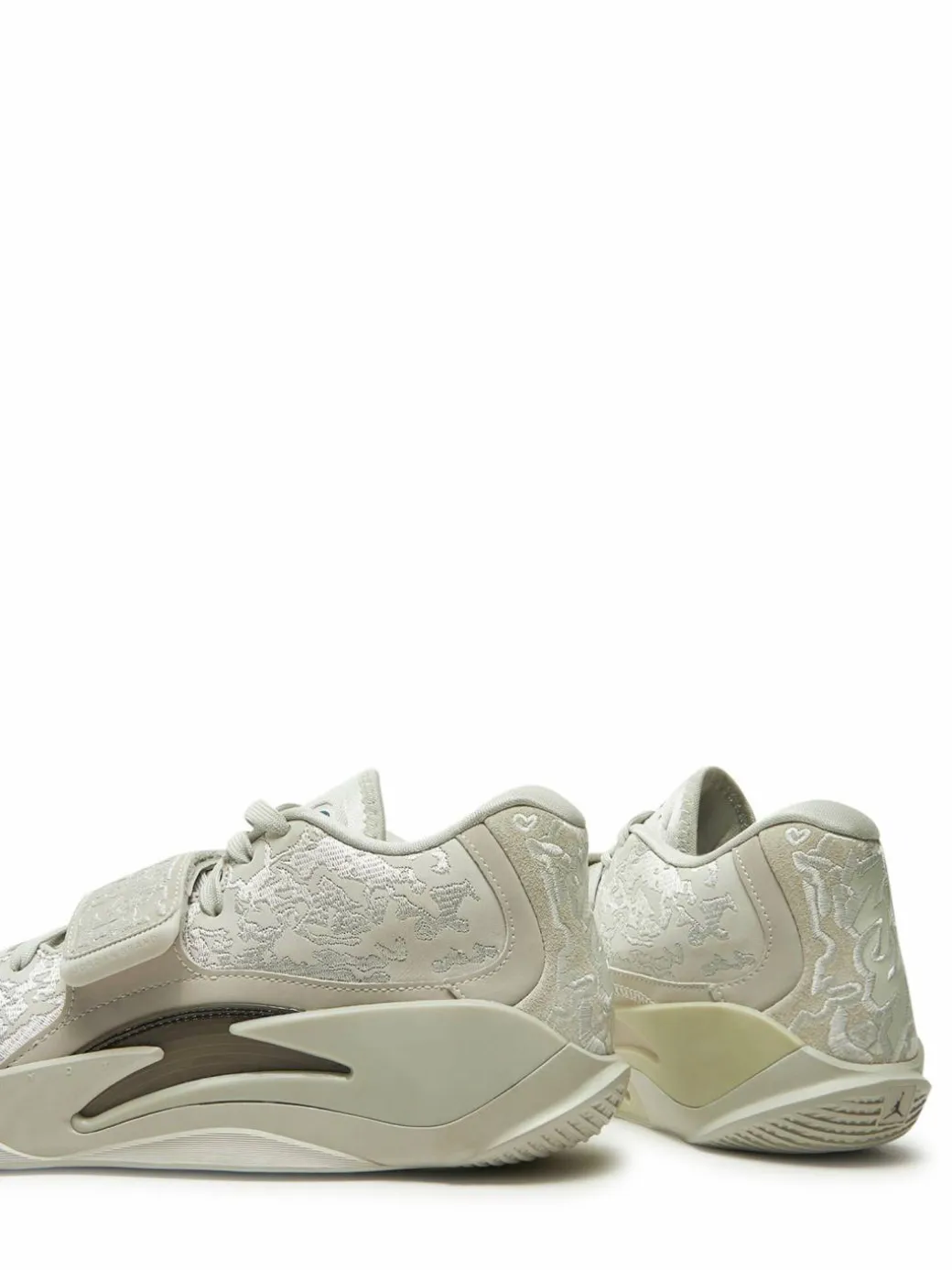 Sneakers Zion 3 Se FN1714 040 Grigio